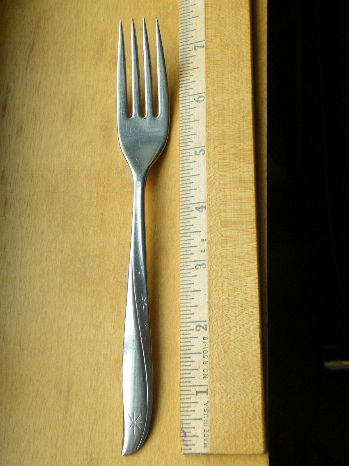 1 - Oneida Community Twin Star 1 Dinner Fork Flatware Utensil 7-1/4" MCM FREESHI gallery
