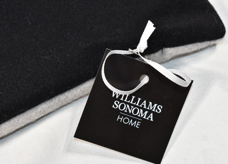 Williams Sonoma Reversible Double Solid Cashmere Pillow Cover Black 22x22 NEW gallery