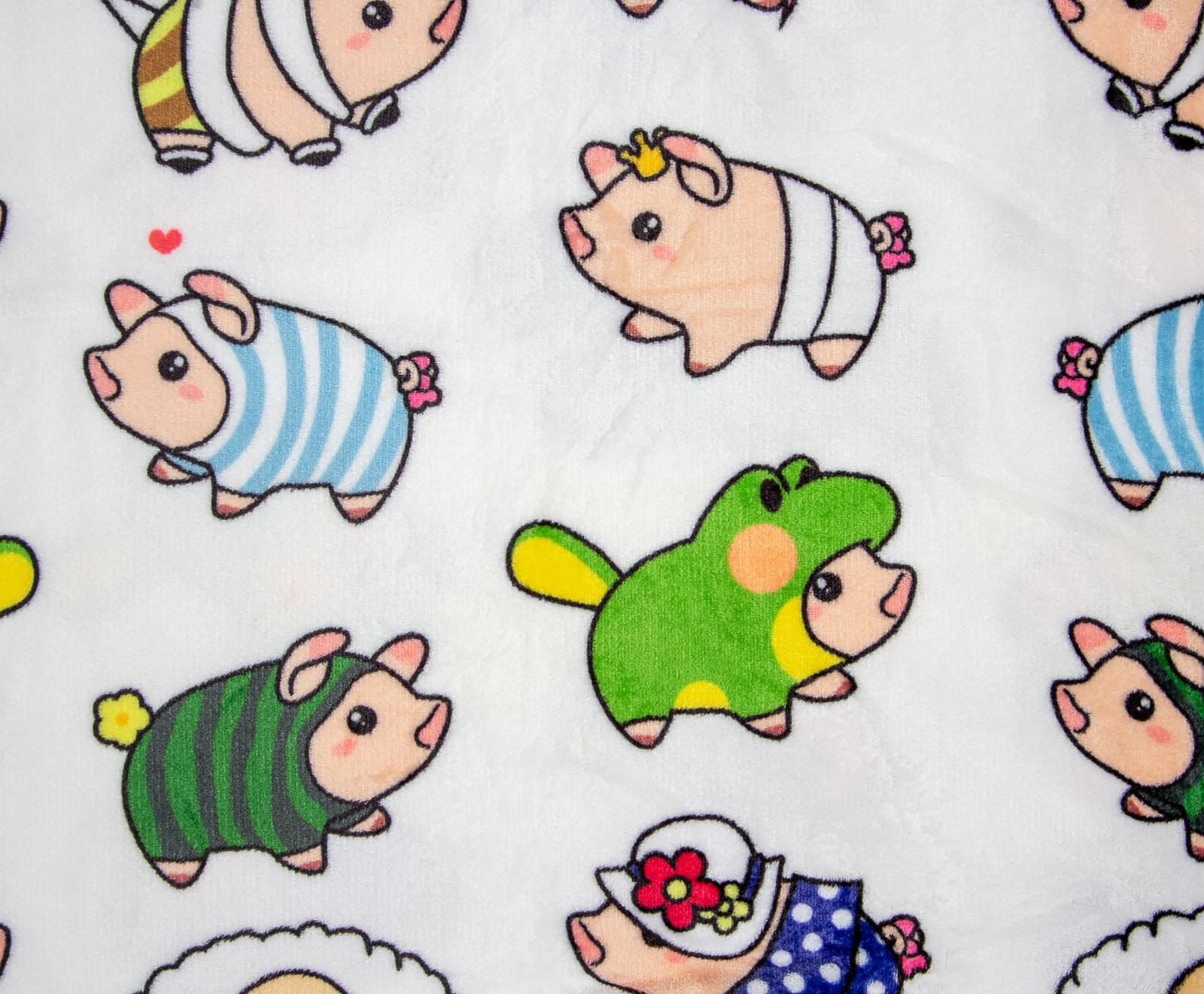 Monster Hunter Poogie Fleece Throw Blanket | 45 x 60 Inches gallery