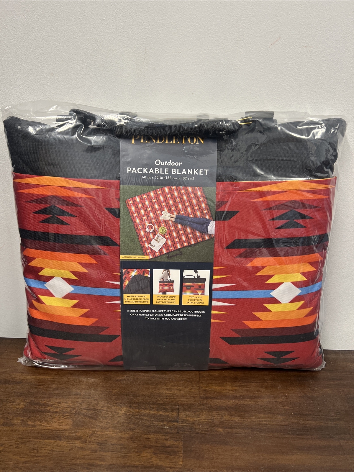 Pendleton Outdoor Packable Blanket Picnic Tailgate Folds & Zips 60x72 inches gallery
