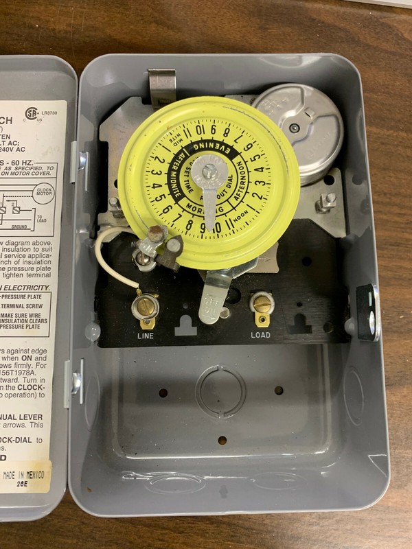 Intermatic T101 24 Hour Mechanical Time Switch - 120V gallery