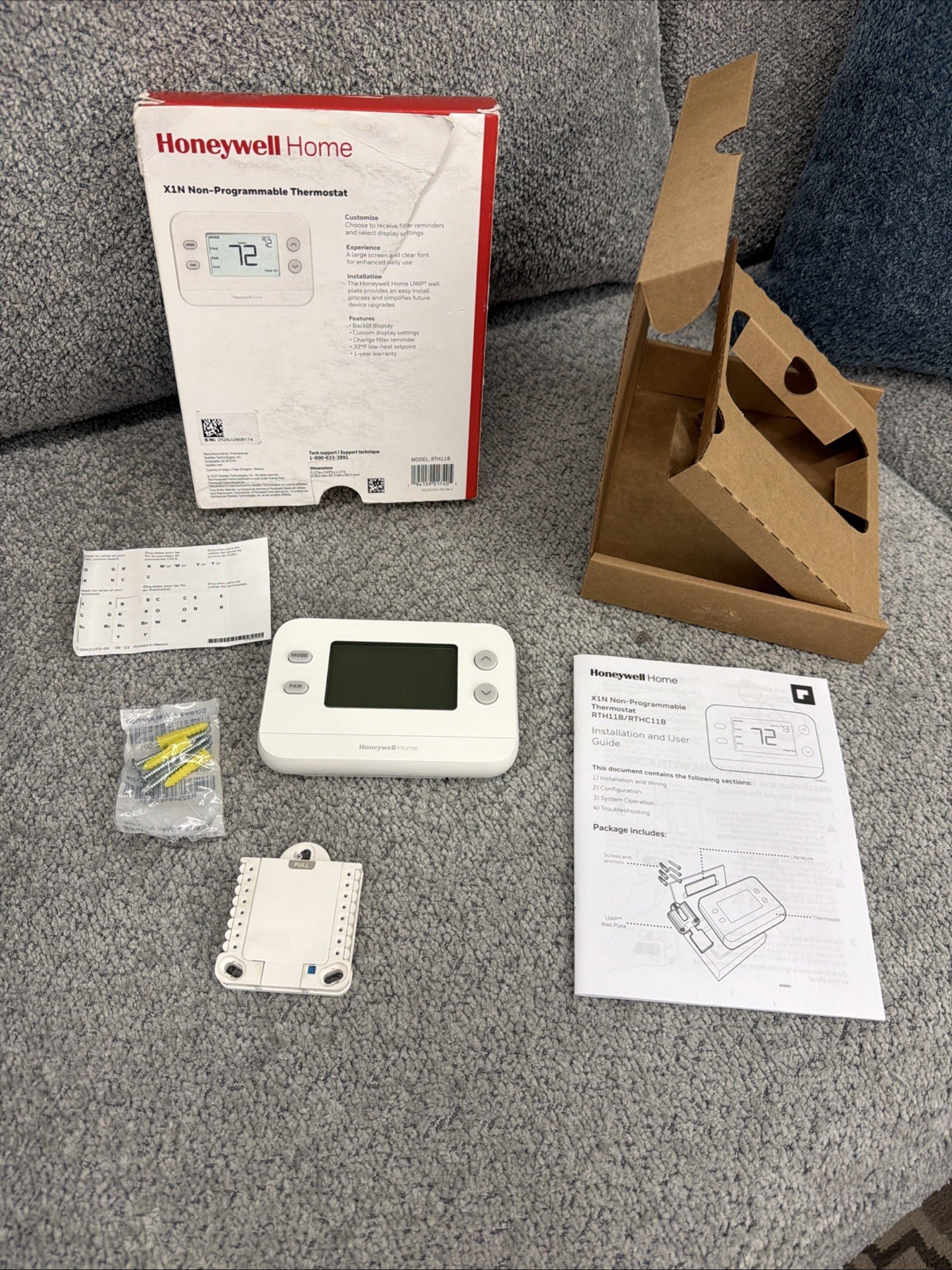 HONEYWELL X1N NON-PROGRAMMABLE THERMOSTAT SINGLE STAGE RTH11B gallery
