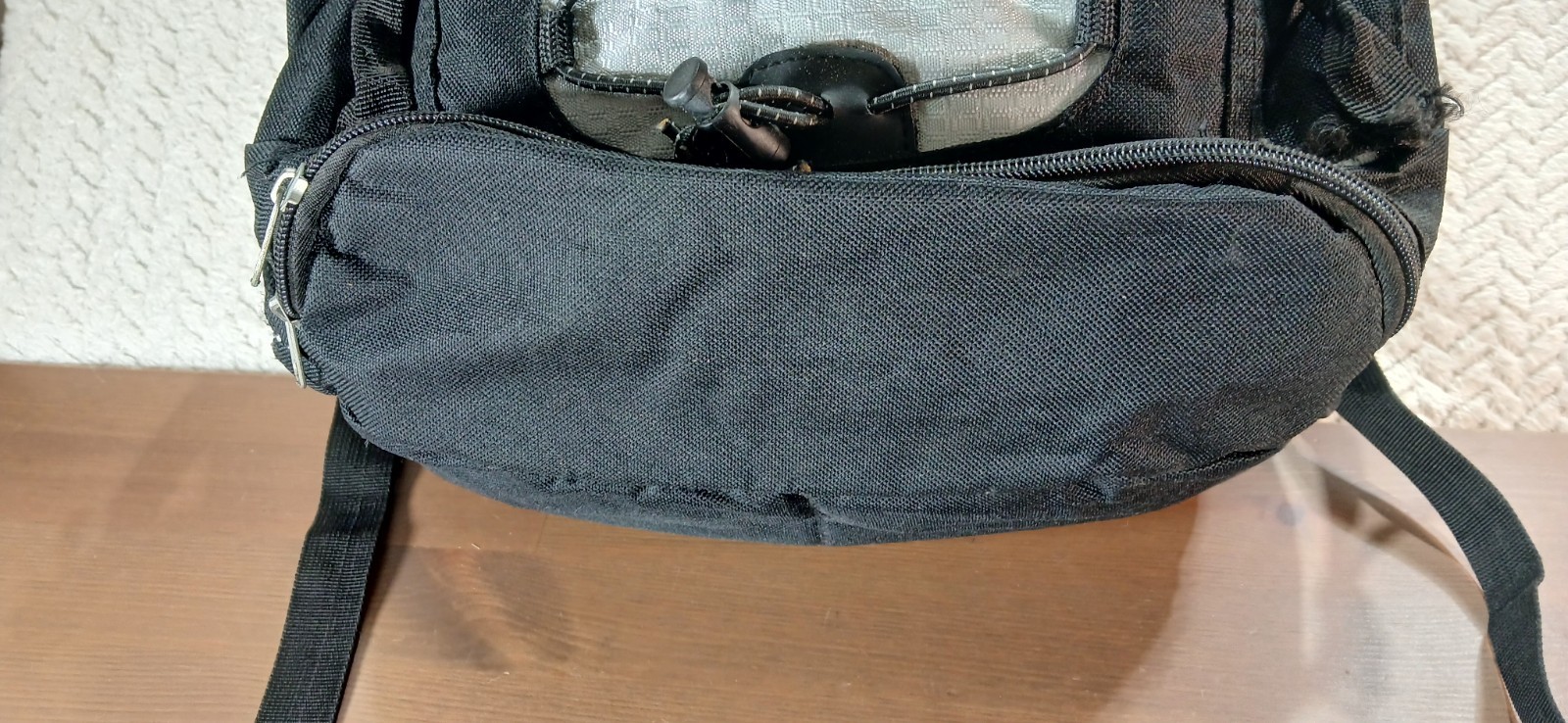 Trailmaker Equipment Black Gray Backpack Bag Excellent Condition  2