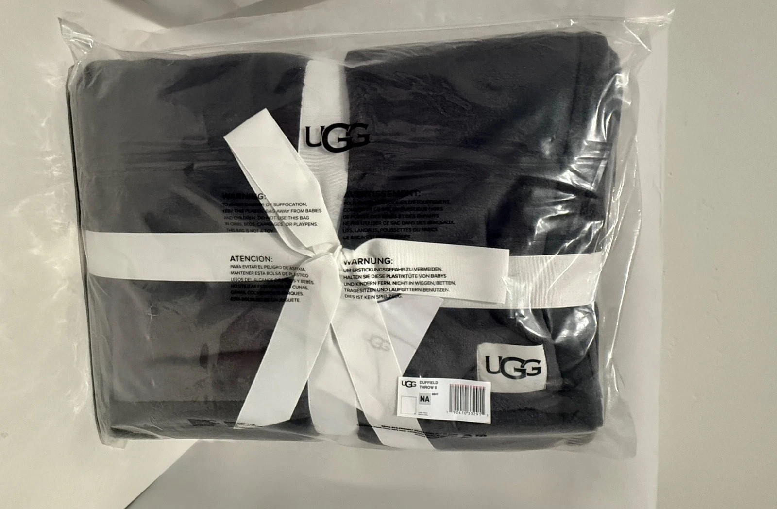 UGG DUFFIELD II THROW BLANKET THICK PLUSH BLACK 50X70 NEW With Tags gallery