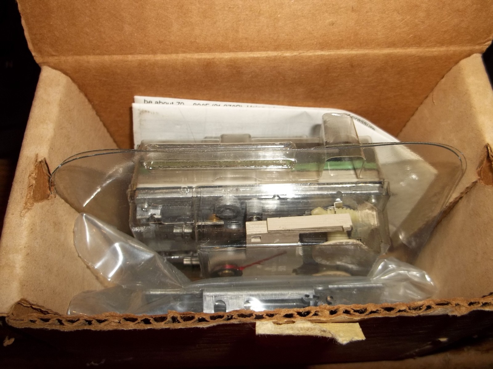 NEW IN BOX POWERS THERMOSTAT TH 19X FREE ENERGY BAND 028606 45-85F (WL26-2) gallery