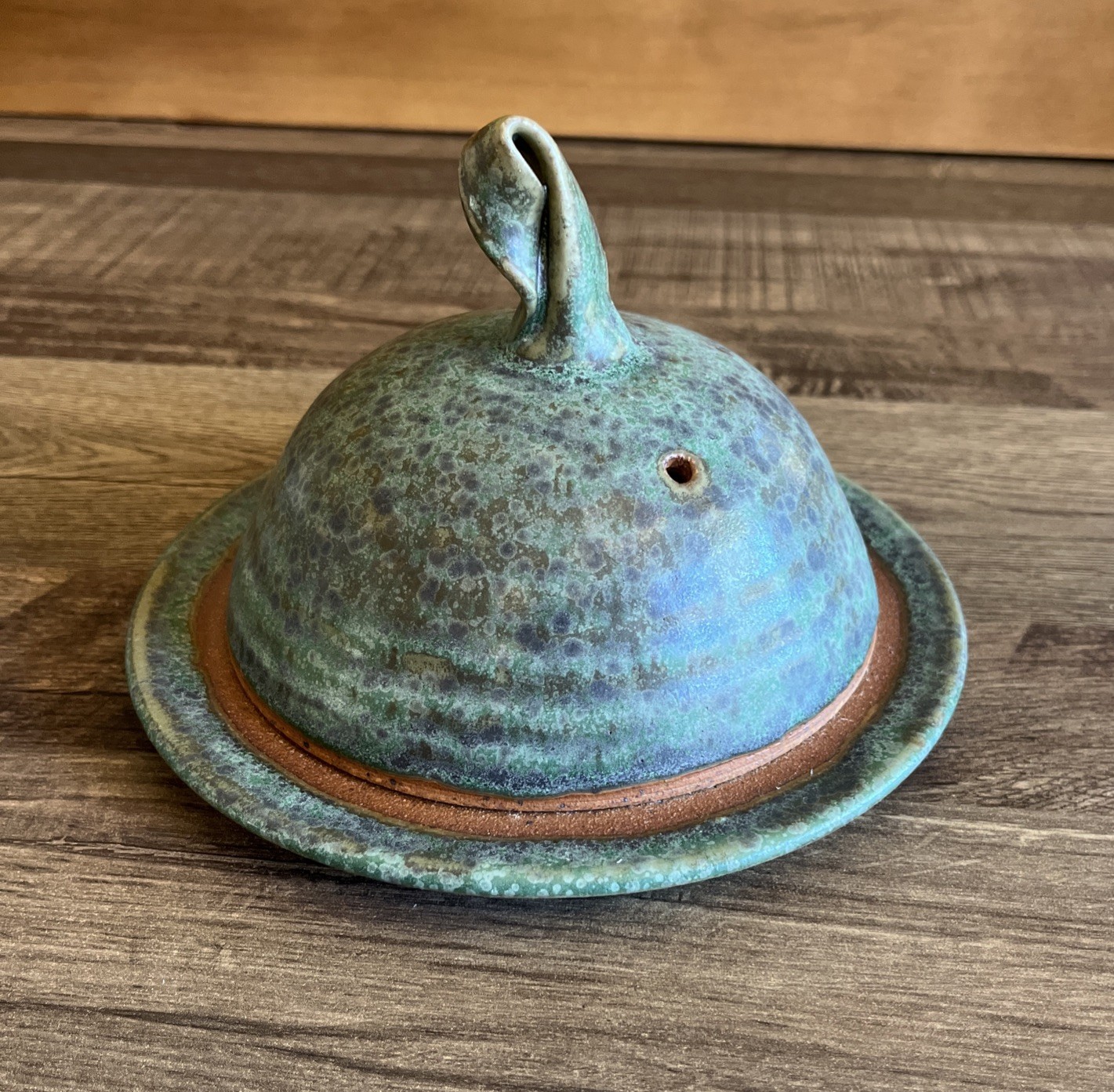 Dock 6 Pottery Butter Cheese Dish Green Rust Speckled Glaze Dome Lid Loop Knob gallery