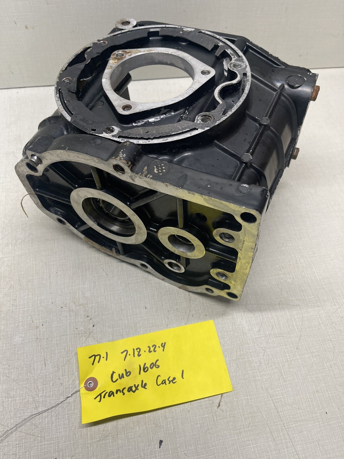Cub Cadet 1606 Tractor Transmission Case Assembly gallery