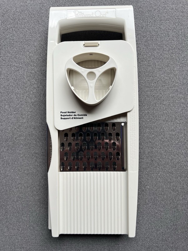 🇺🇸Pampered Chef Ultimate Slice And Grater Mandolin #1085 With 4 Blades🇺🇸 gallery