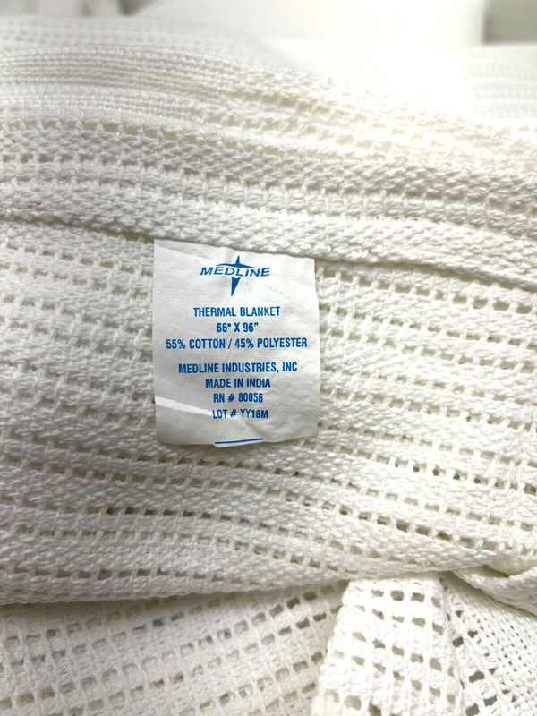 Medline Equinox Thermal Spread Blankets Blended White 4 Pack gallery
