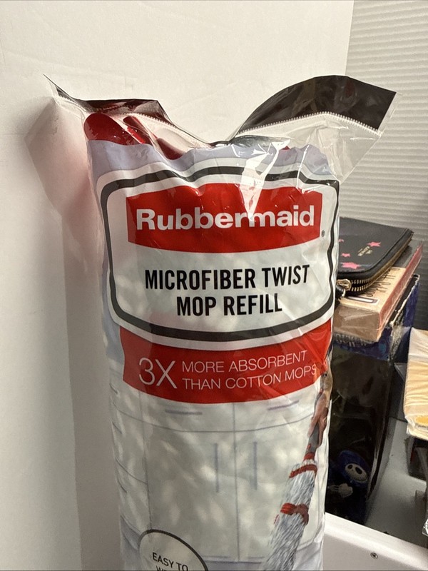 Rubbermaid Microfiber Twist Mop Refill Fits Mop #2088705 Sealed Antimicrobial gallery