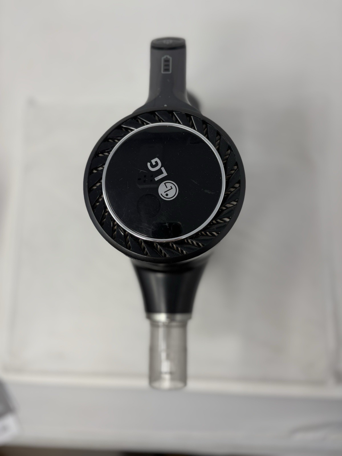 LG CordZero A916bm Used Handheld w/ Dust Bin And Battery Tested gallery