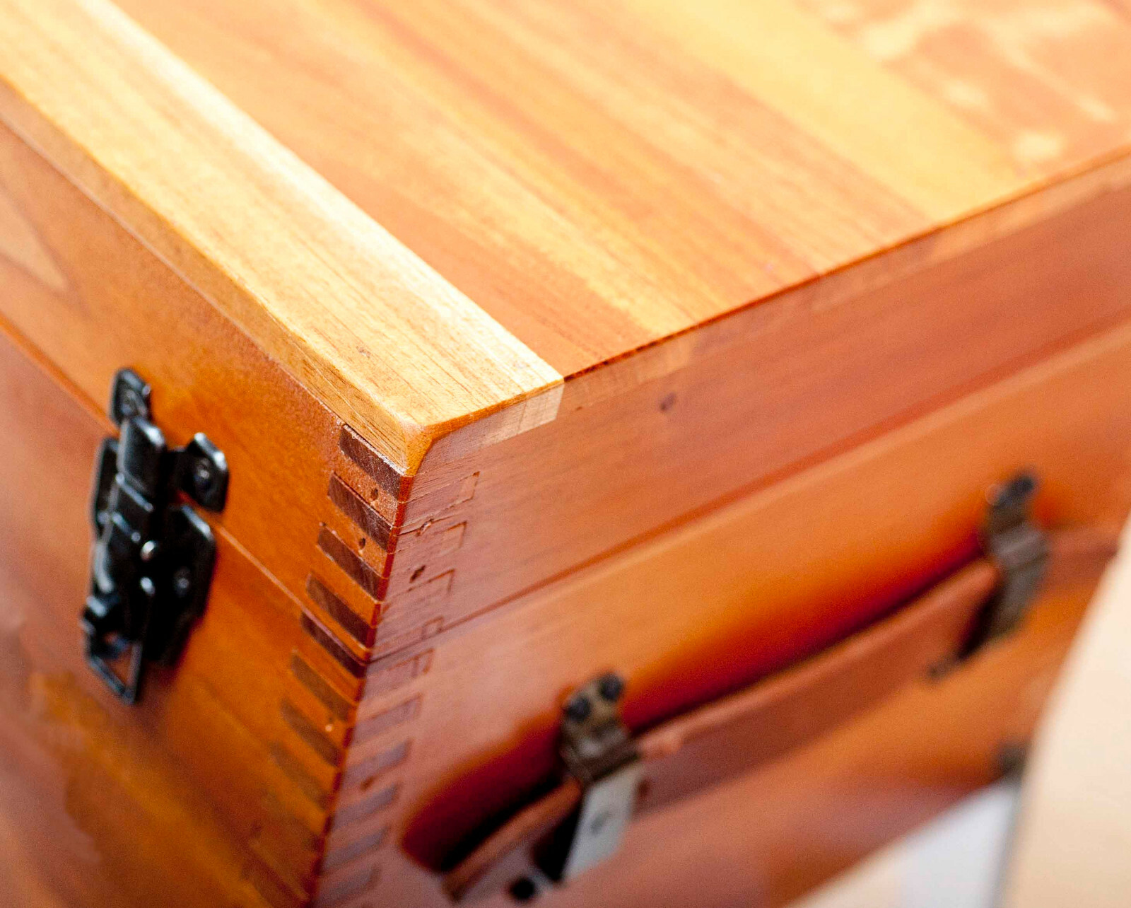 7-0032C Cedar Chest | Cedar Keepsake Box | Wooden Box | Aromatic Cedar Trunk gallery