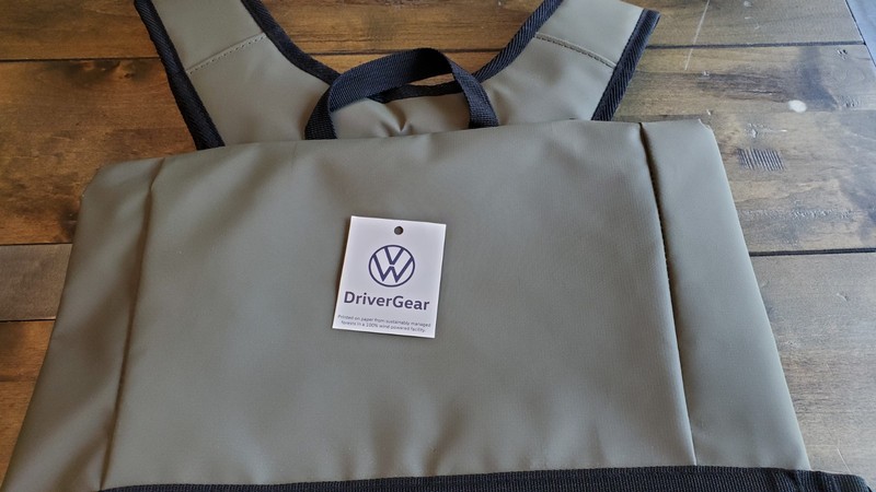 VW ROLL TOP BACKPACK DRG 5864 NEW WITH TAGS 3