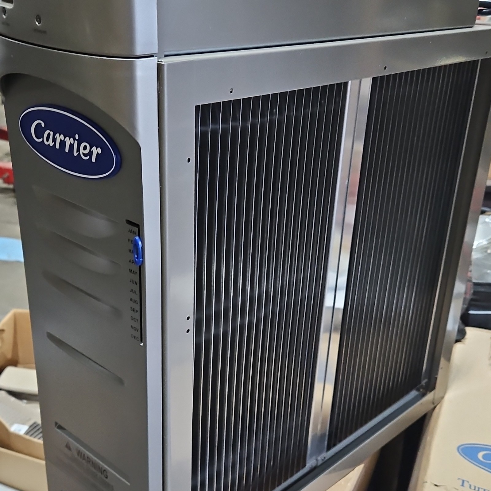 Carrier Electronic High Efficiency Electrostatic Console Air Purifier Silver gallery