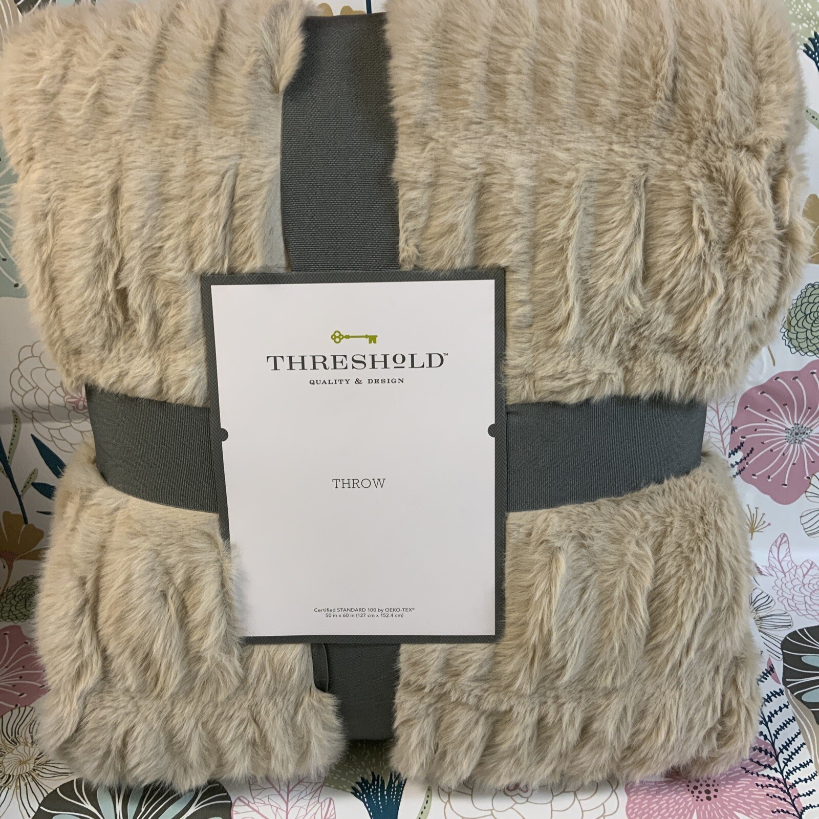🏯Threshold Ruched Faux Rabbit Fur Blanket TAN Brown Super Soft🆕50” X 60”‼️ gallery