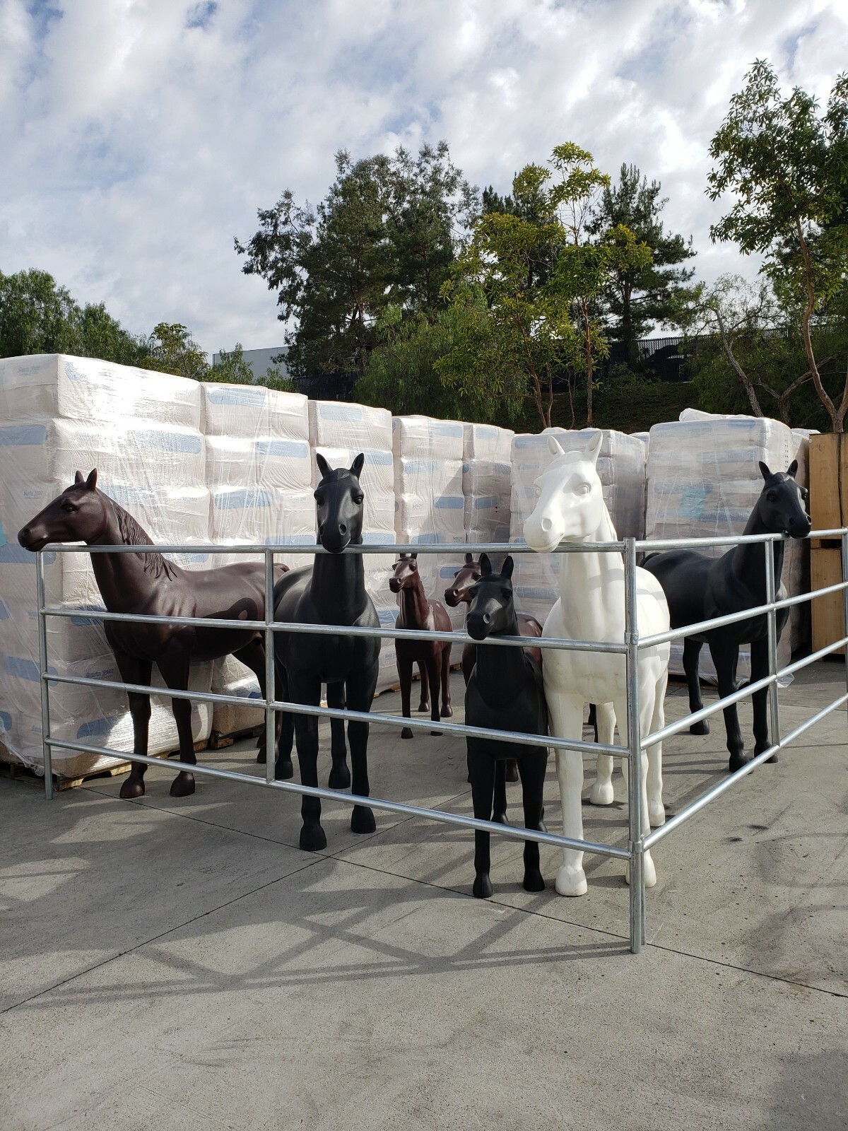 Life-Size Plastic Model Horse gallery