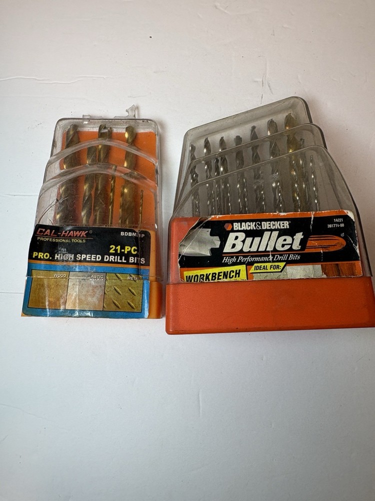 Black & Decker Bullet High Performance Drill Bit Set & Cal Hawk High Speed Bits