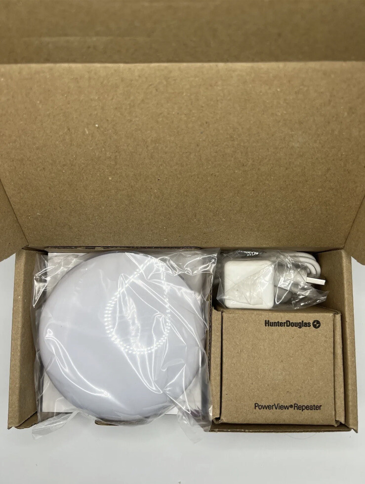 Hunter Douglas PowerView NEW Gen2 Automation Hub in Box gallery