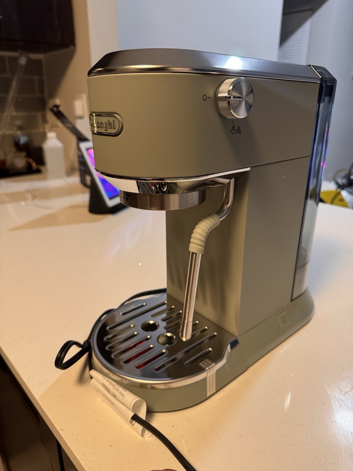 De'Longhi Dedica Duo Semi-Automatic Espresso Machine gallery
