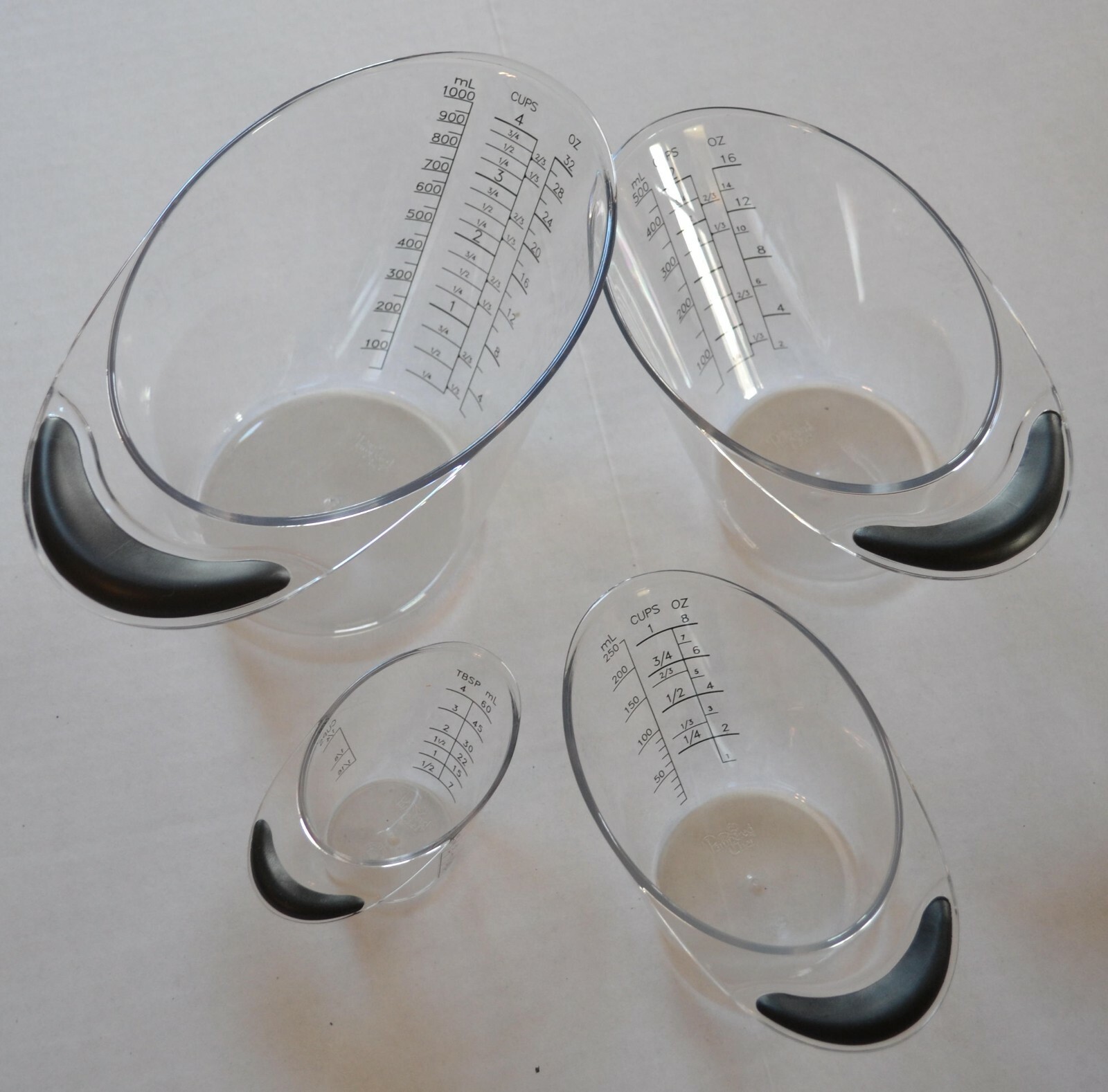 Pampered Chef EASY-READ MEASURING Cups ~NEW~ SET of 4 - Includes MINI 1/4 CUP! gallery
