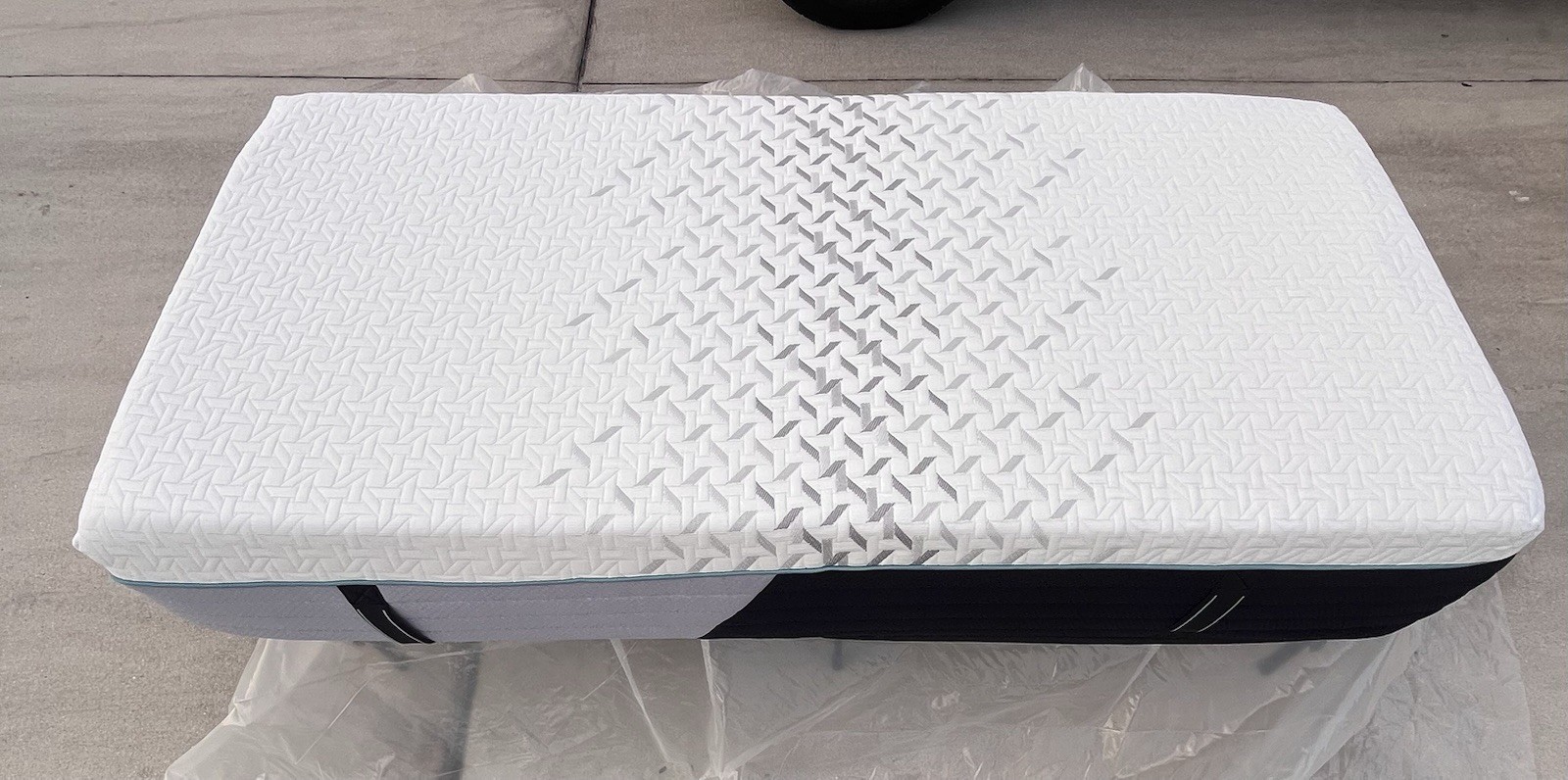 Nectar Twin Memory Foam Mattress Medium Firm Cooling Technology White/Black gallery