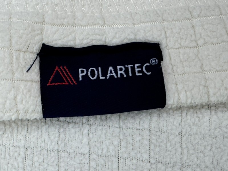 Berkshire Blanket Polartec Soft Polyester 87”x64” White in EUC gallery