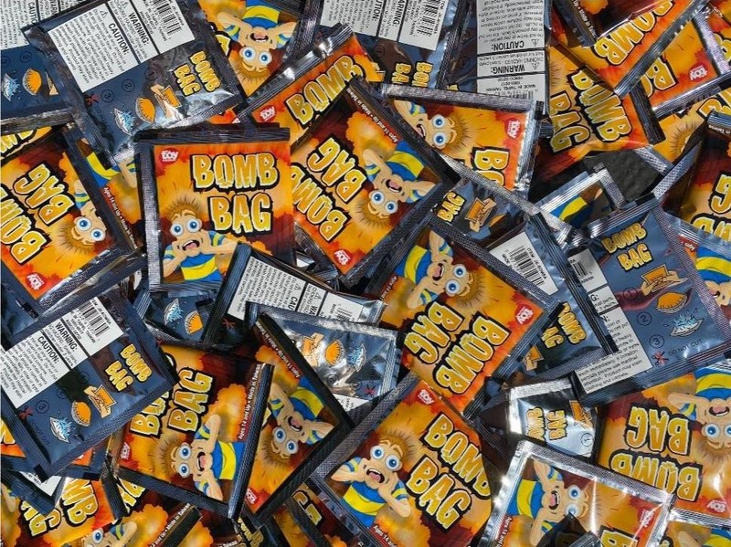 72 Exploding Bomb Bags - Loud Bang Party Noise Maker - Kids Toy Game Fun! gallery