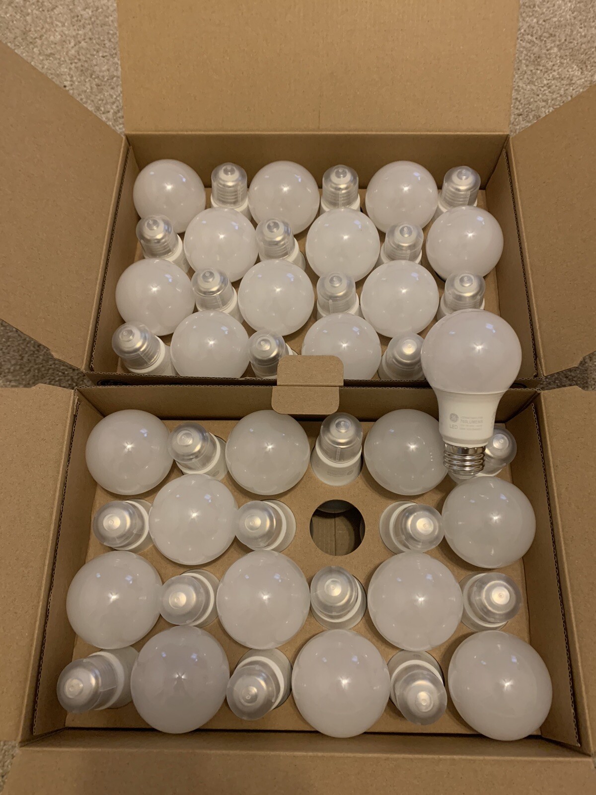 Case lot 48 LED GE Non Dimmable Light Bulbs NEW 60 Watt Equivalent Uses 9 Watts gallery