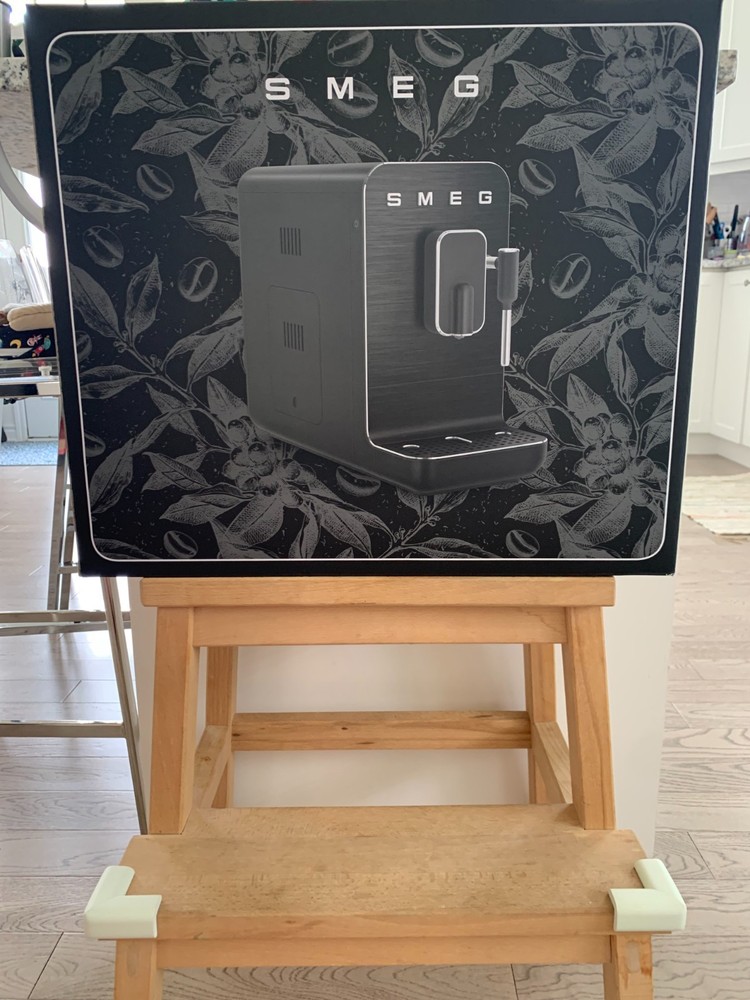 Smeg Fully Automatic Bean To Cup Coffee Machine Black BCC12FBMUS NEW FREE SHIP