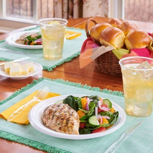 Hefty Supreme Foam Disposable Lunch Plates, 8 7/8 Inch - 250 Count Pack gallery