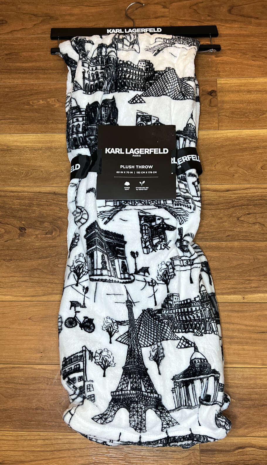 Karl Lagerfeld Paris 60 X 70 Inch Plush Throw Blanket Soft Luxury Fast Ship NWT gallery