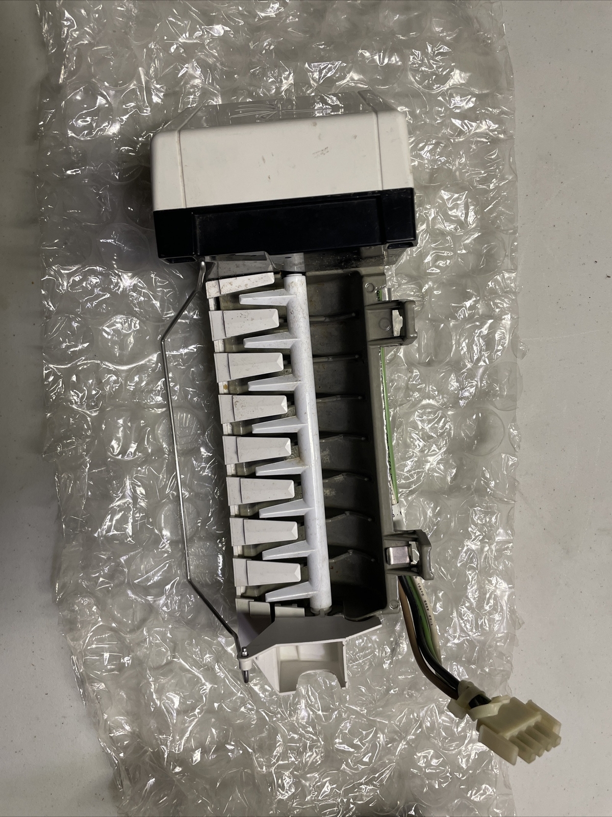IM900 Refrigerator Ice Maker Compatible With Maytag gallery