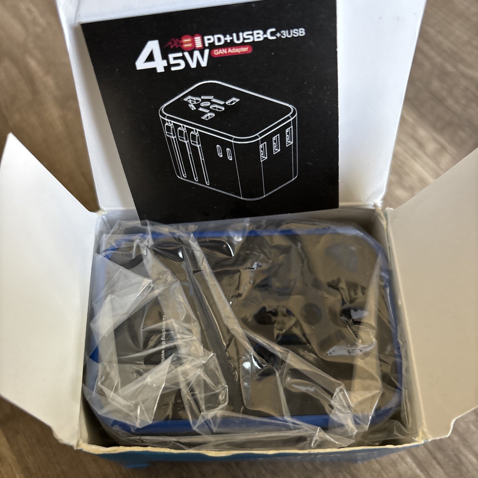 Ceptics 6-in-1 Universal Travel Adapter w/2X USB-A & 3X USB-C / Universal Outlet gallery