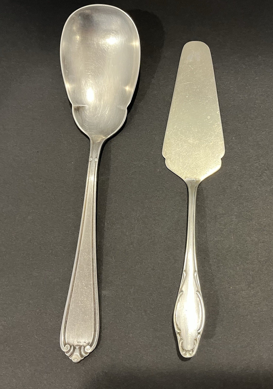 Vintage Wellner Two Piece Serving Set Silver Plate Spoon and Pie Server 90 Mark gallery