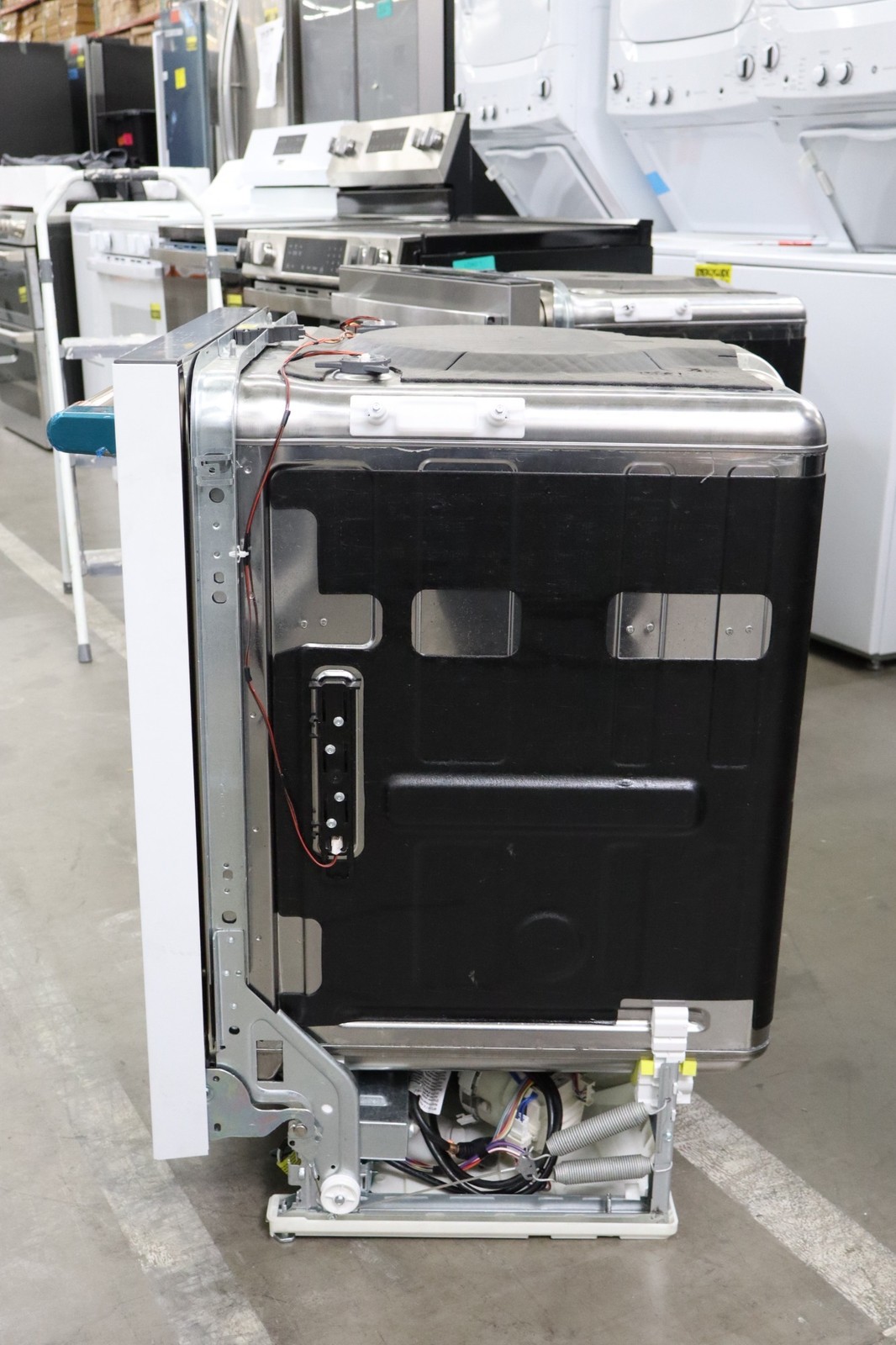 GE Cafe CDT888P4VW2 24" Matte White Fully Integrated Dishwasher NOB #161141 gallery