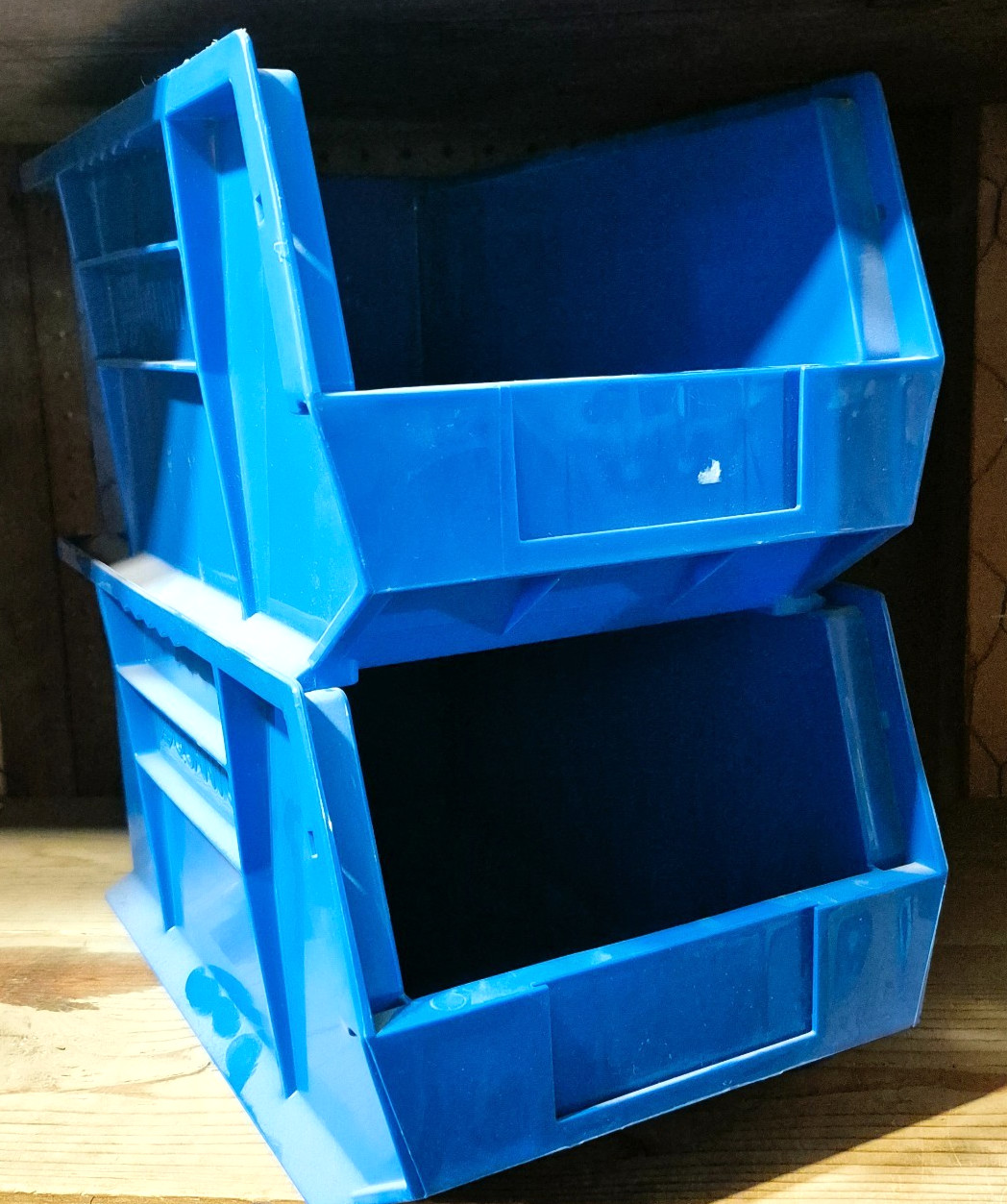 4 BOXES Extra Large Blue Plastic Stackable Storage Bins Box L15" x H7" x W8.5" gallery