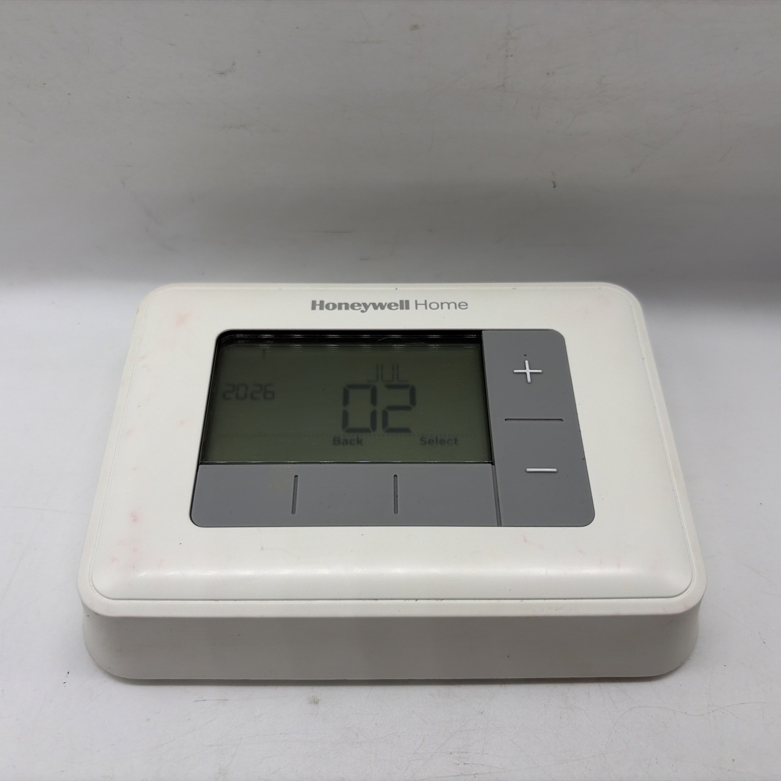 Honeywell Home T2 Non-Programmable Thermostat RTH5160D White gallery