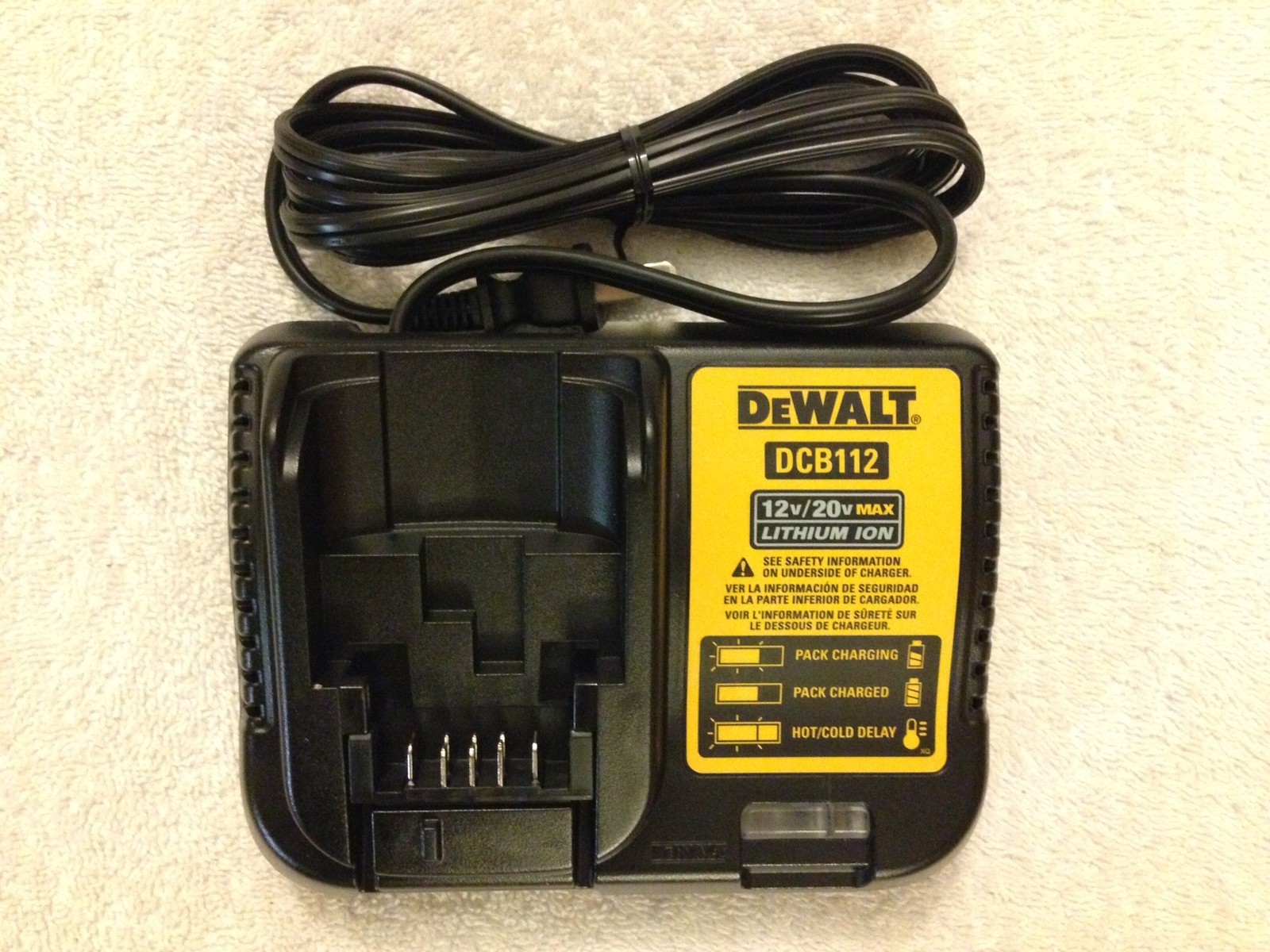 New Dewalt DCB112 12V & 20V Max Li-ion Battery Charger replaces DCB100 & DCB107 gallery