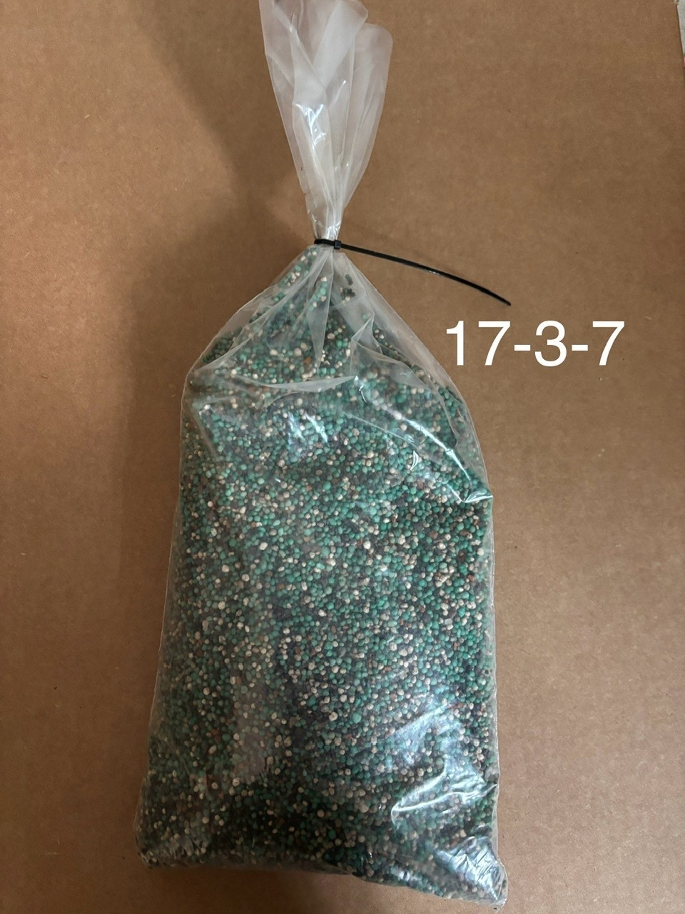 Harrell's Fertilizer- 17-3-7- 10lbs gallery