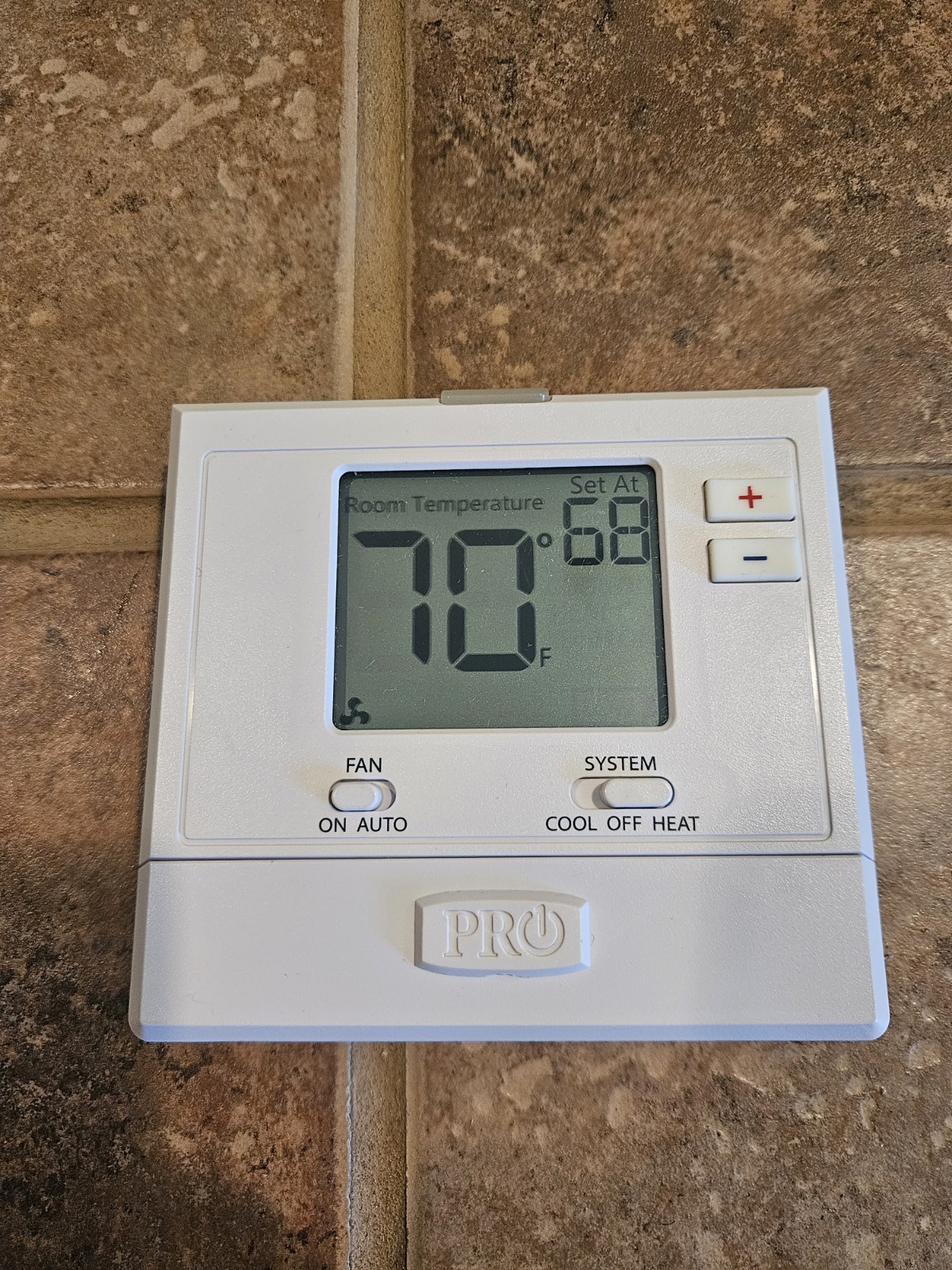 Genuine Pro1 T701 Digital Non Programmable Thermostat Blue Screen Working Tested gallery