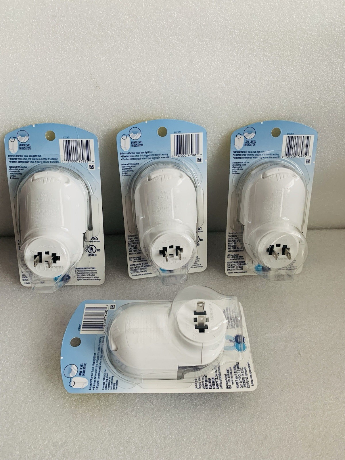 4 Pack FEBREZE Plug In Alternating Scent Oil Warmer (Unit Only, No Oil) ~ New gallery