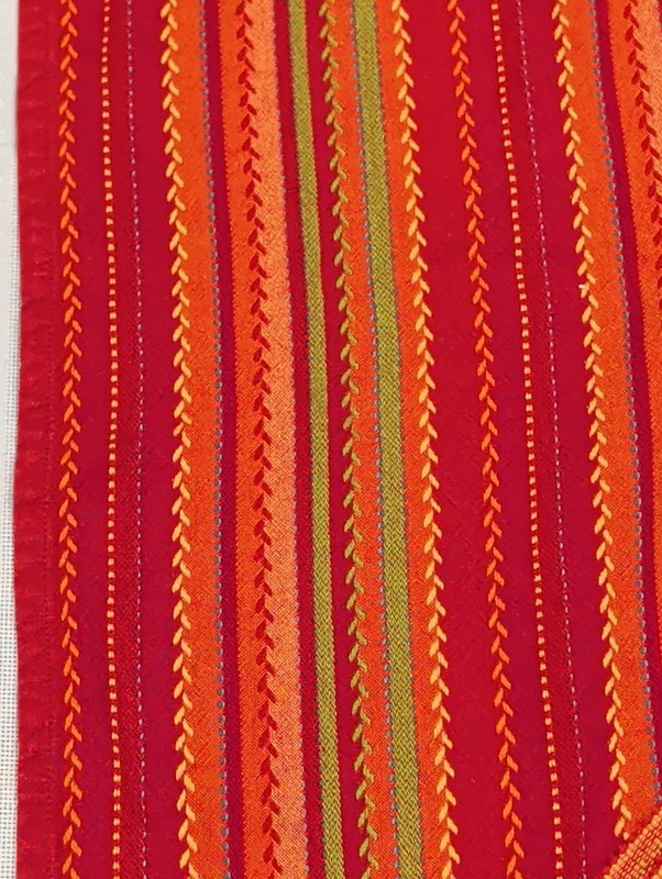 Set 2 Tablecloths & 1 Runner Oval Rectangle Fiesta Southwestern Red Bright gallery