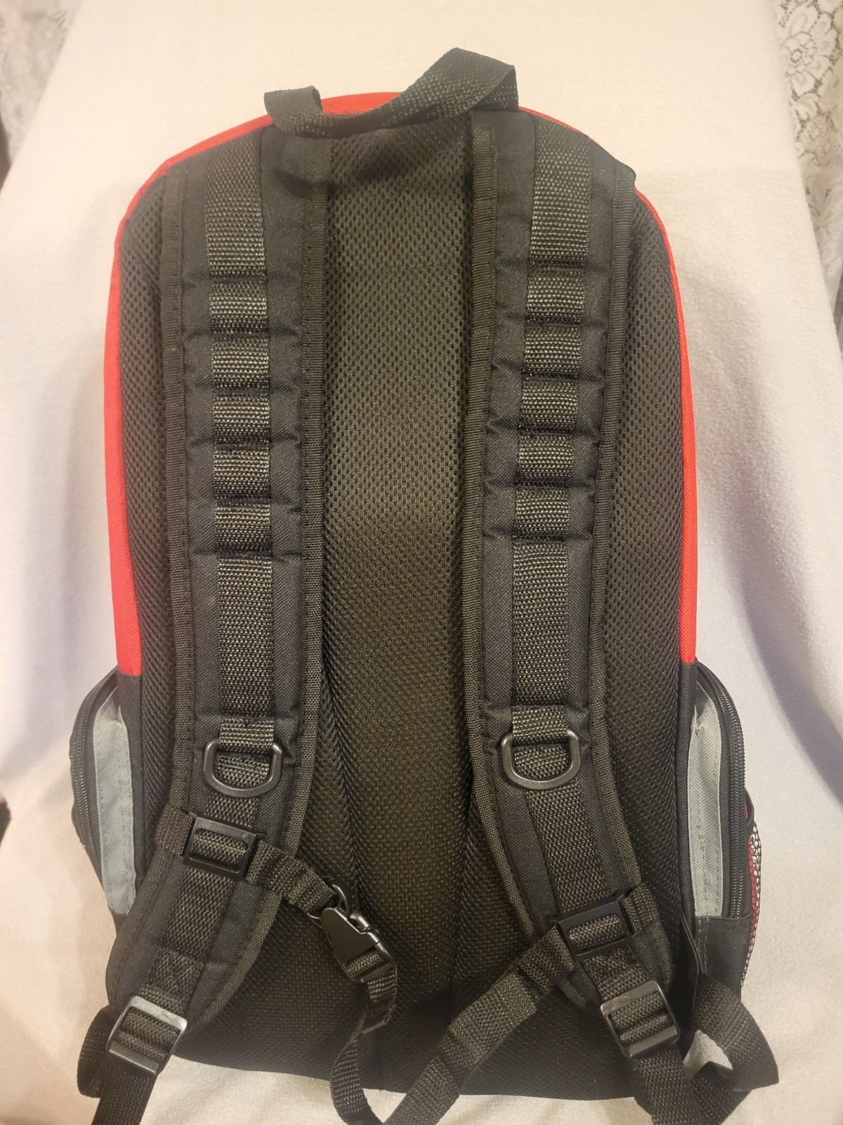 Emergency Zone Backpack Red 4