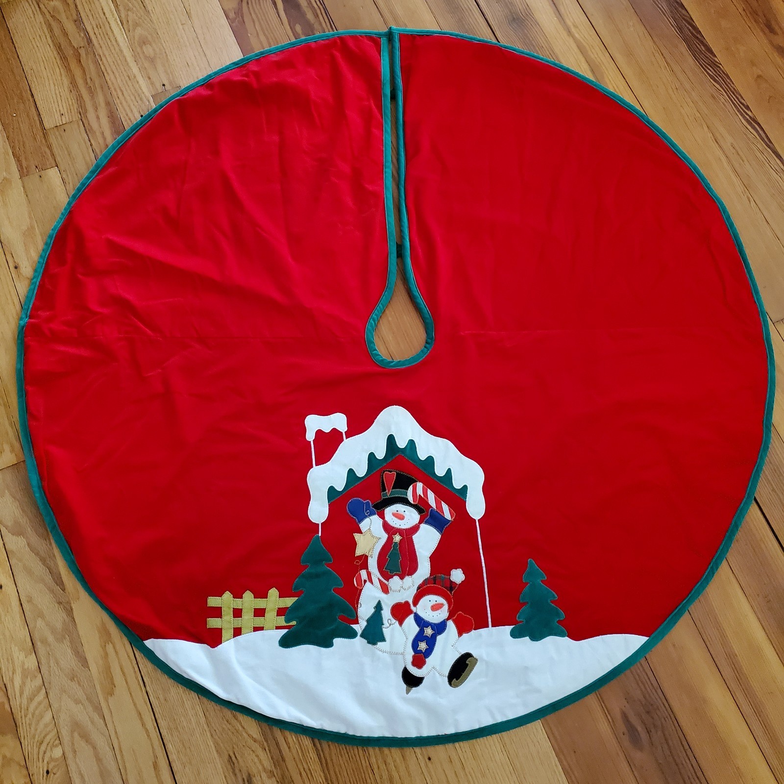 Christmas Tree Skirt Snowmen Cottage Ice Skates Red Green Trim 44" Traditional gallery
