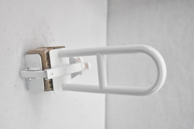 Fox Valley Traders Easy Grip Adjustable Tub Bar Installation Assembly White gallery
