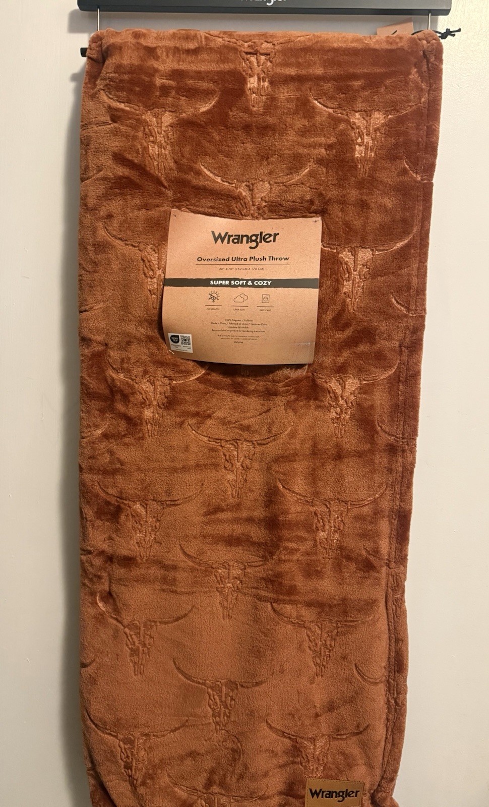 Wrangler Ultra Soft Plush Copper Colored Throw Blanket 60" x 70" Bull Skull NWT gallery