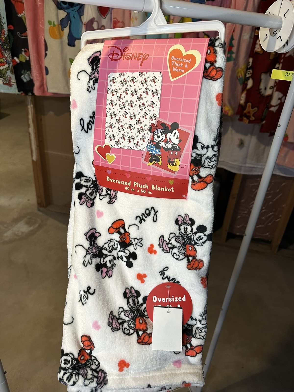 Disney Mickey & Minnie Mouse White TODDLER Valentine's Day Throw Blanket 40"x50" gallery