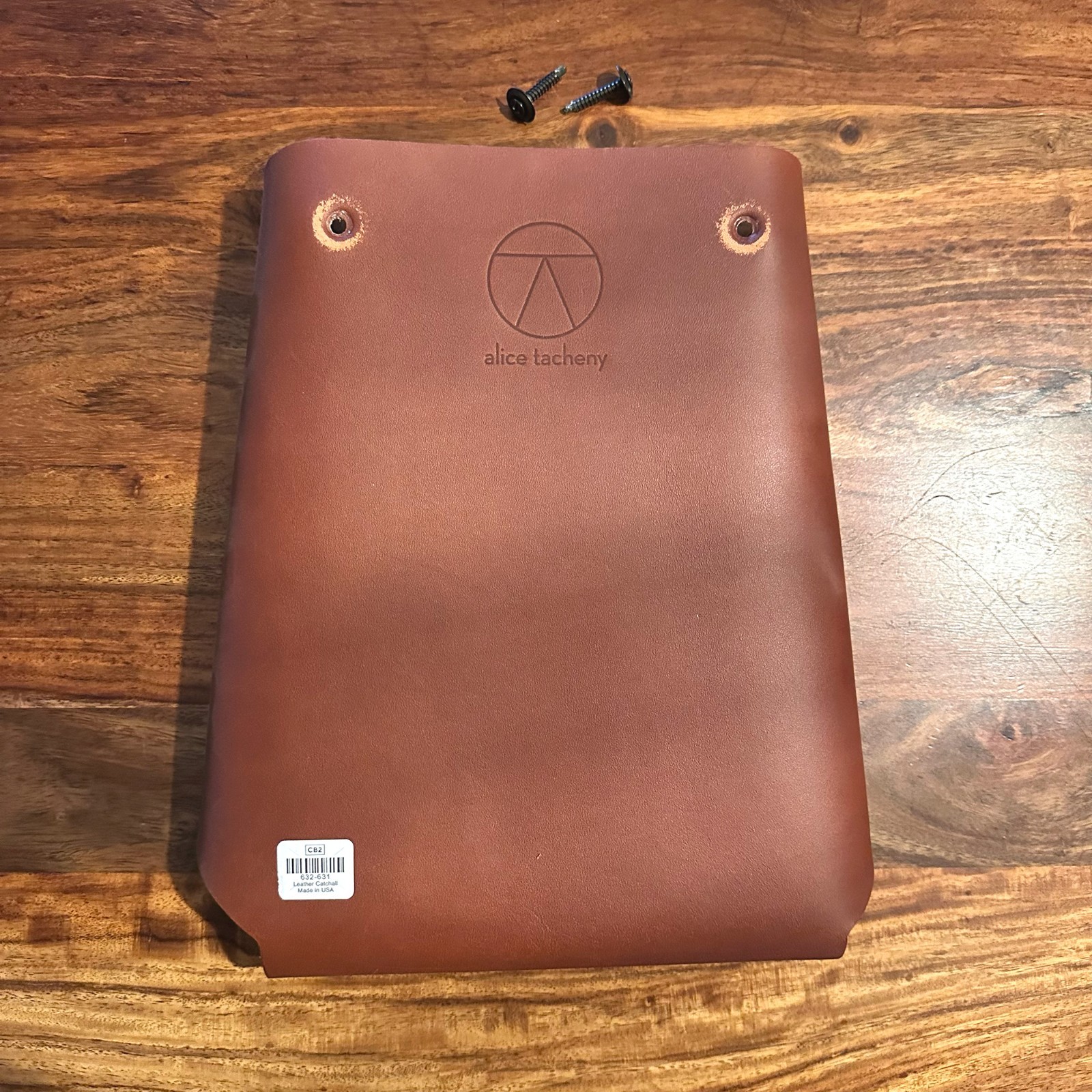 CB2: TASCHE Magazine + Mail Wall Pocket, Cognac Brown Leather gallery