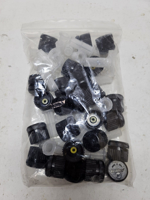 Hunter PCB-20 Pressure Compensating 1/2" FIPT Bubblers PCB-20 2.0GPM Flow 25pk gallery
