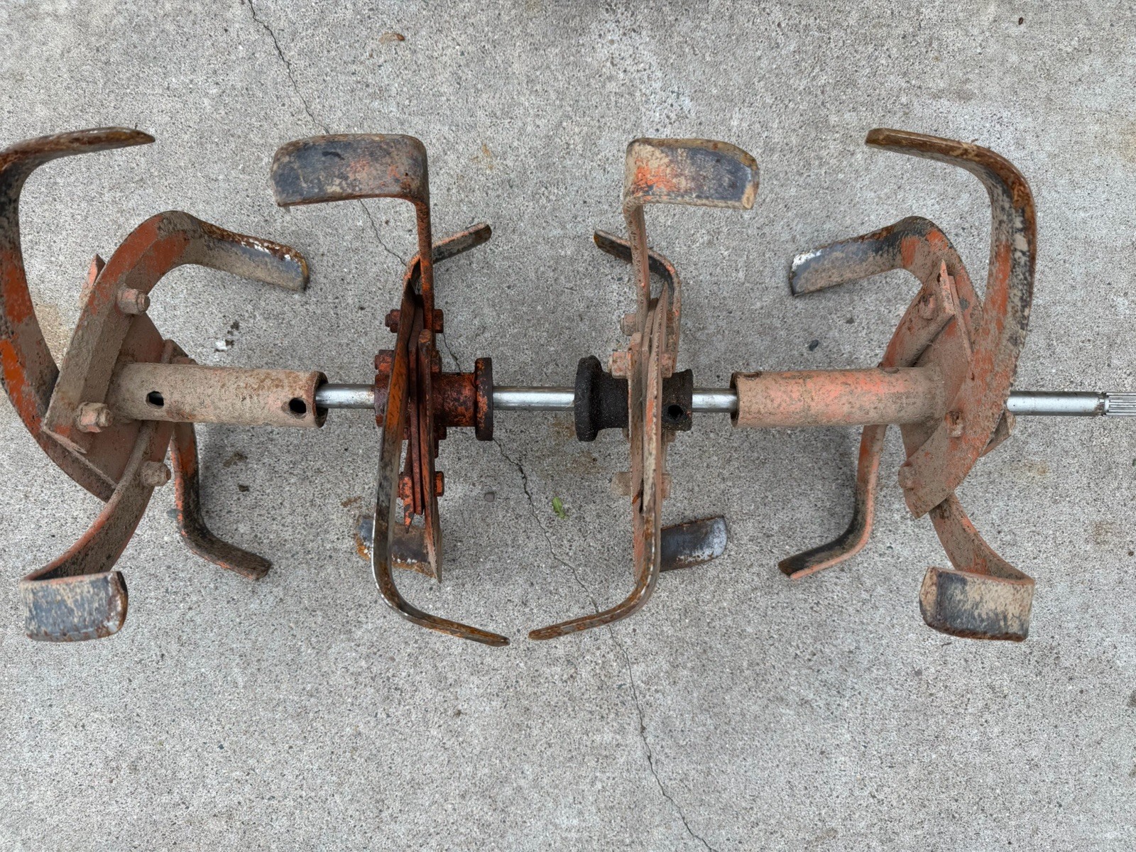 Montgomery Wards 5 Hp RotoTiller Gilson Tiller Teeth Tines Bin 0 gallery